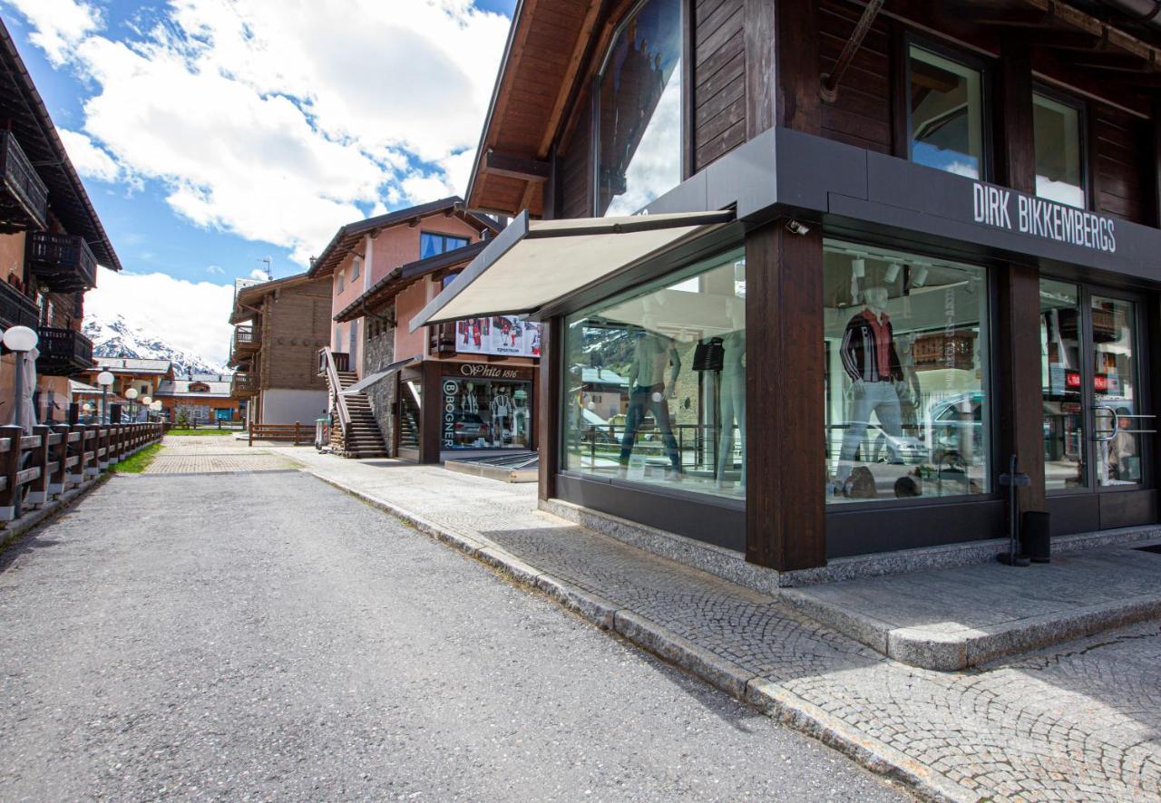 Bondi Chalet St Antoni Appartement Livigno Buitenkant foto